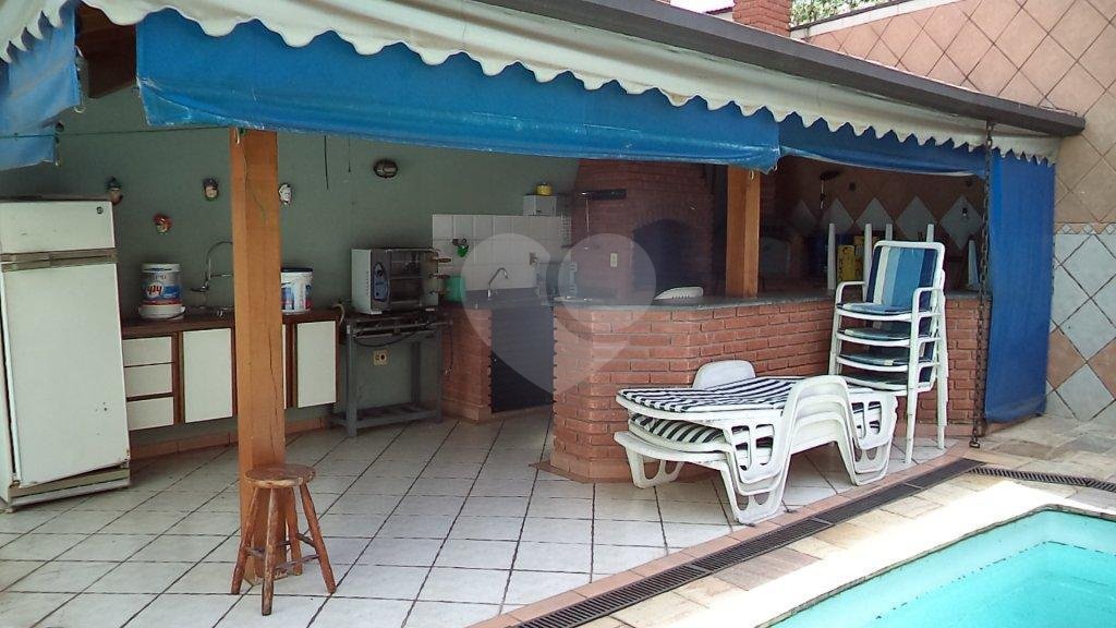 Sobrado à venda com 3 suítes em Vila Nova Mazzei, São Paulo, SP