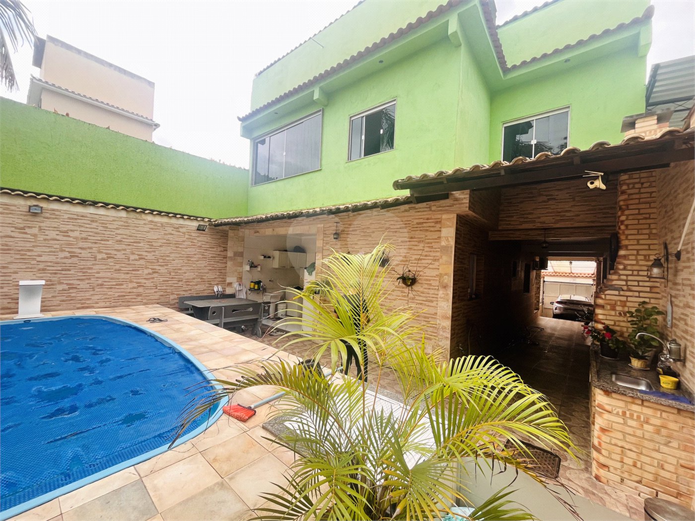 Casa à venda com 3 quartos, sendo 1 suíte, em Campo Grande, Rio de Janeiro, RJ