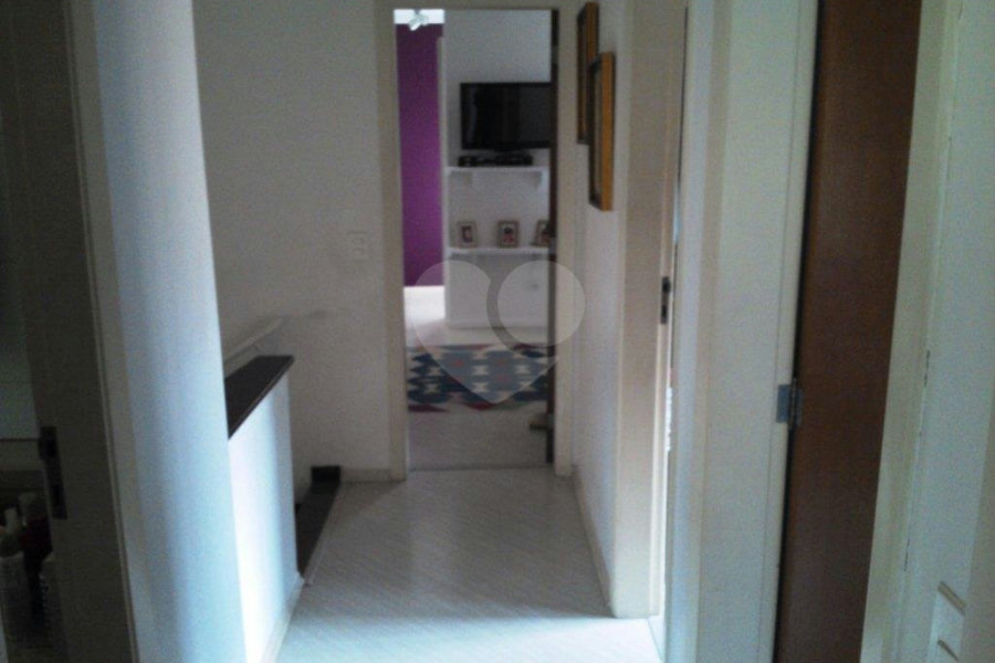 Casa à venda com 4 quartos, sendo 2 suítes,  em Horto, São Paulo, SP