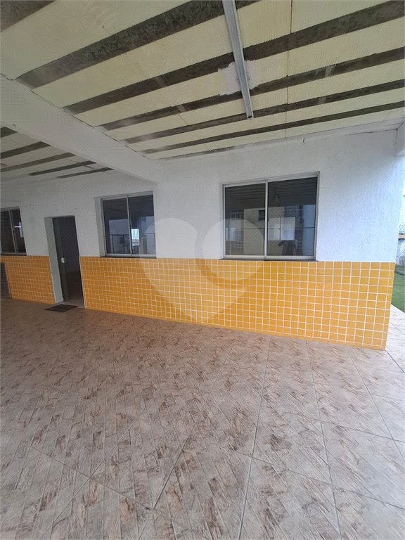 Apartamento para alugar com 2 quartos em Santíssimo, Rio de Janeiro, RJ