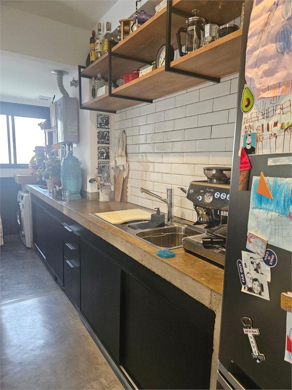 Apartamento à venda com 2 quartos, sendo 1 suíte,  em Pinheiros, São Paulo, SP