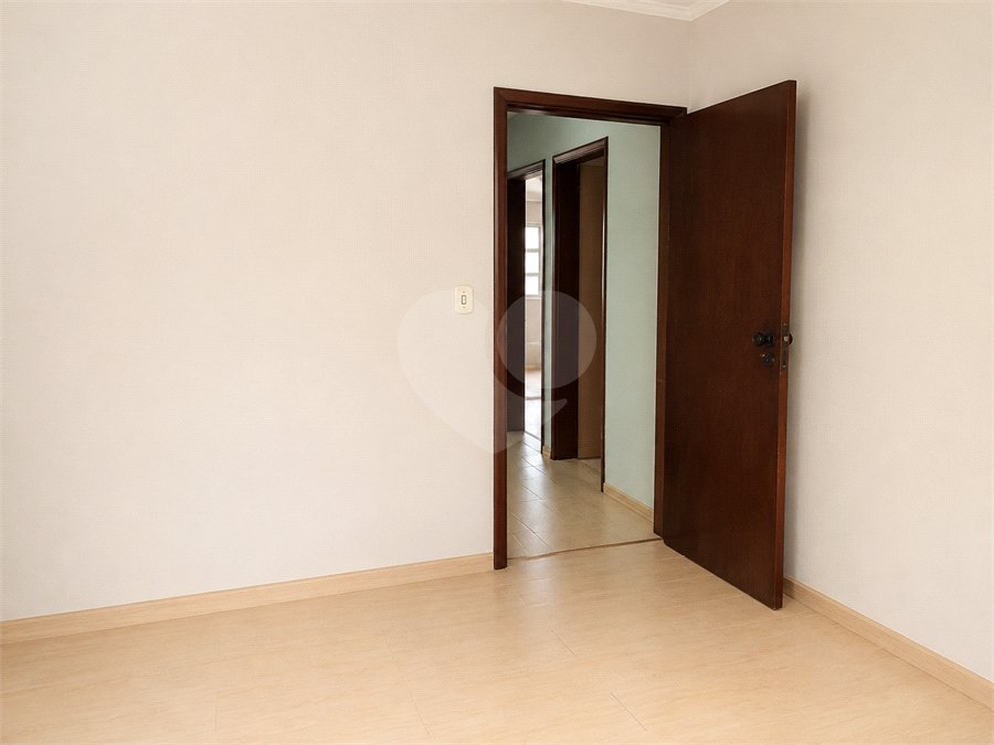 Casa à venda com 4 quartos, sendo 2 suítes,  em Jardim Bela Vista, Santo André, SP