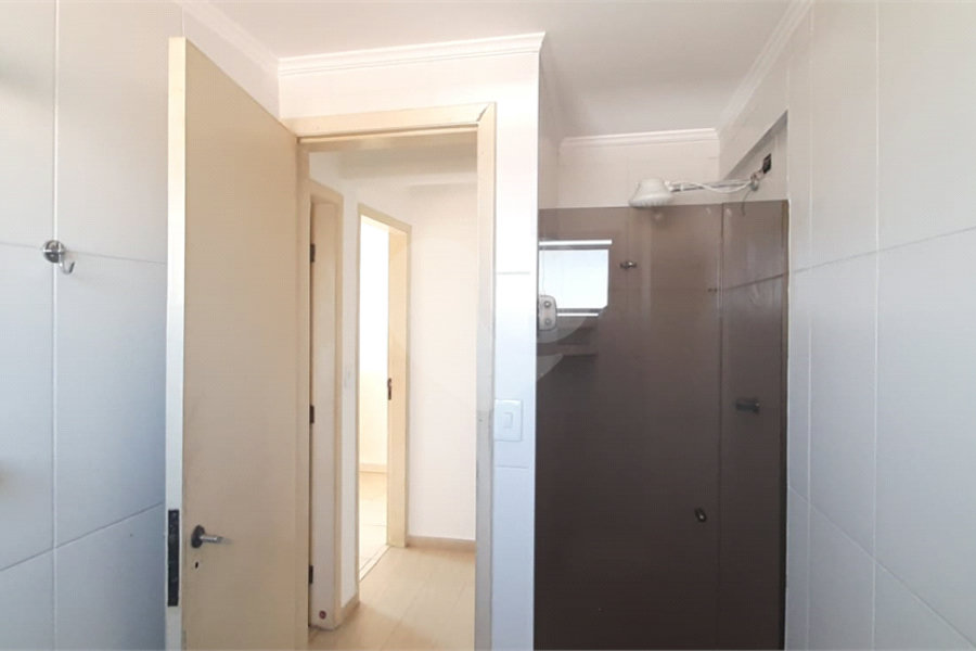 Apartamento à venda com 2 quartos em Vila Romero, São Paulo, SP