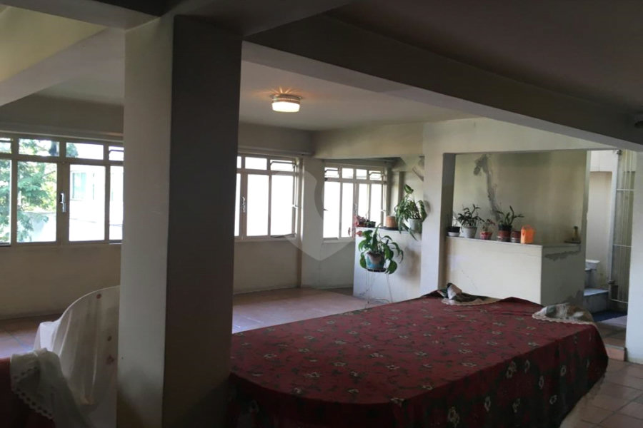 Casa à venda com 4 quartos, sendo 1 suíte, em Jardim São Bento, São Paulo, SP