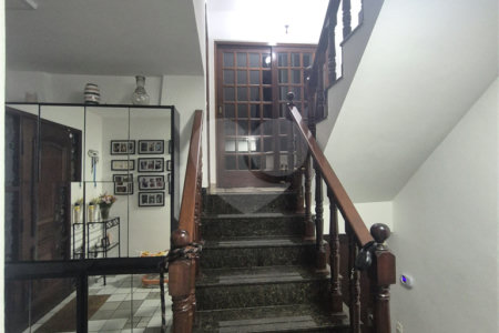 Casa à venda com 4 quartos, sendo 3 suítes,  em Planalto Paulista, São Paulo, SP