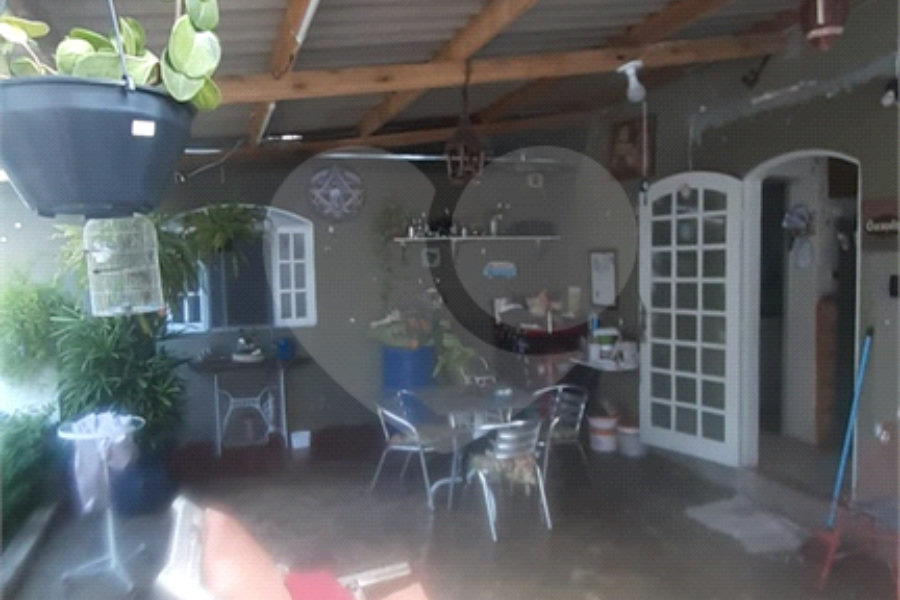 Sobrado à venda com 6 quartos, sendo 1 suíte, em Santana, São Paulo, SP