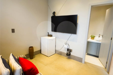 Casa à venda com 4 suítes no condomínio Florais da Mata, Várzea Grande - MT