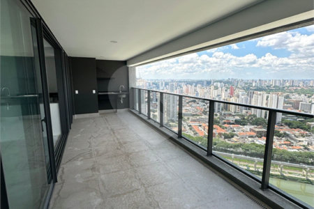 Apartamento à venda com 2 suítes em Jardim Morumbi, São Paulo, SP