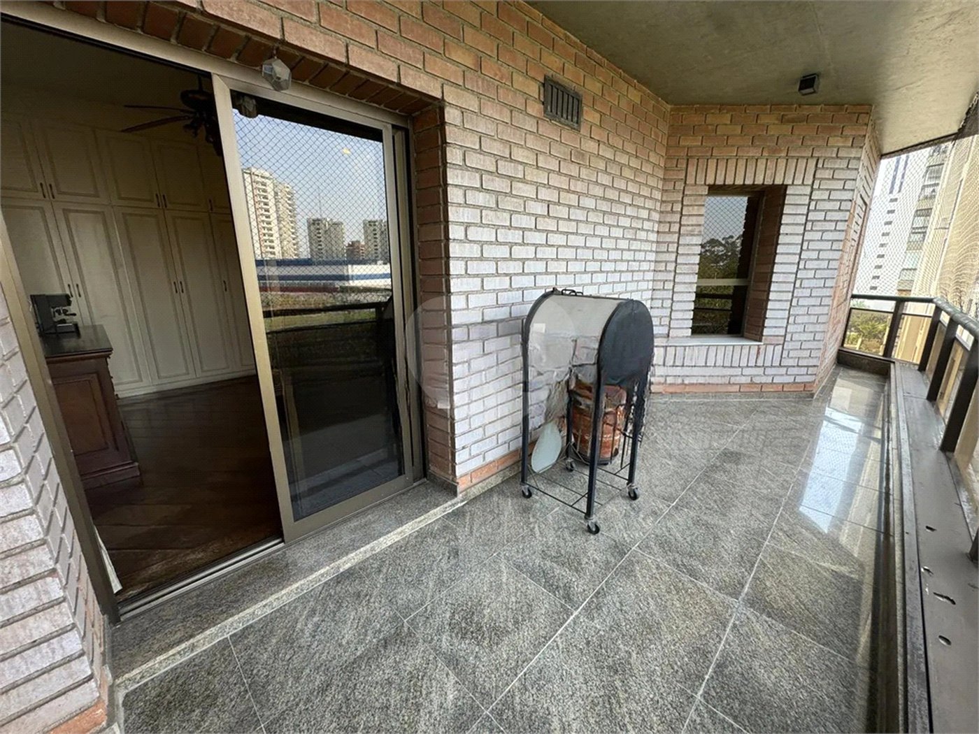 Apartamento à venda com 4 quartos, sendo 2 suítes,  em Vila Suzana, São Paulo, SP