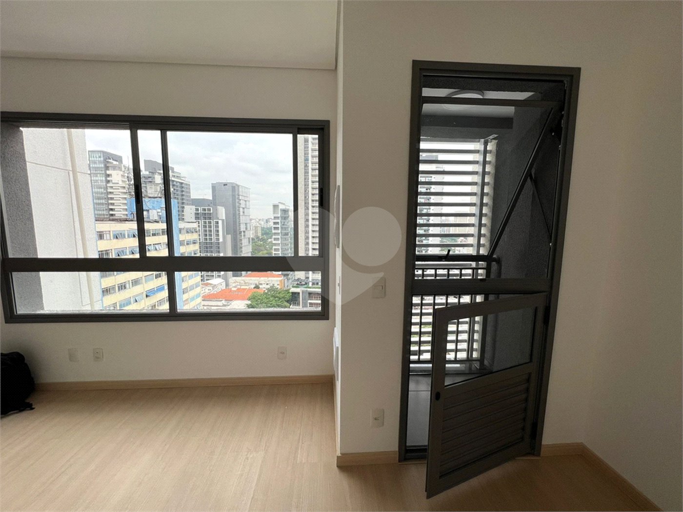 Apartamento à venda com 1 quarto em Pinheiros, São Paulo, SP