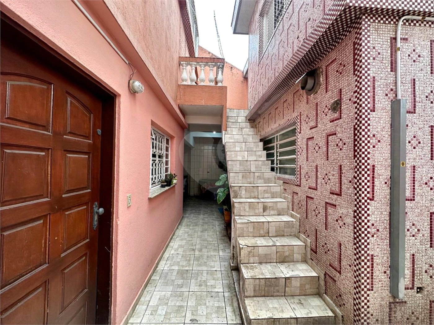 Sobrado à venda com 4 quartos, sendo 1 suíte, em Parque Novo Mundo, São Paulo, SP