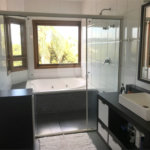 Casa à venda com 4 quartos, sendo 3 suítes, no condomínio Alpes da Cantareira, Mairiporã - SP