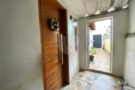 Sobrado à venda com 3 quartos, sendo 2 suítes, em Conjunto Residencial Butantã, São Paulo, SP