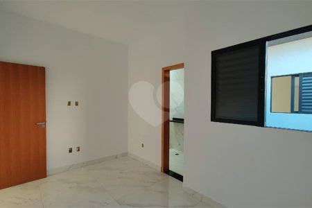 Casa de Vila à venda com 2 suítes em Wanel Ville, Sorocaba, SP