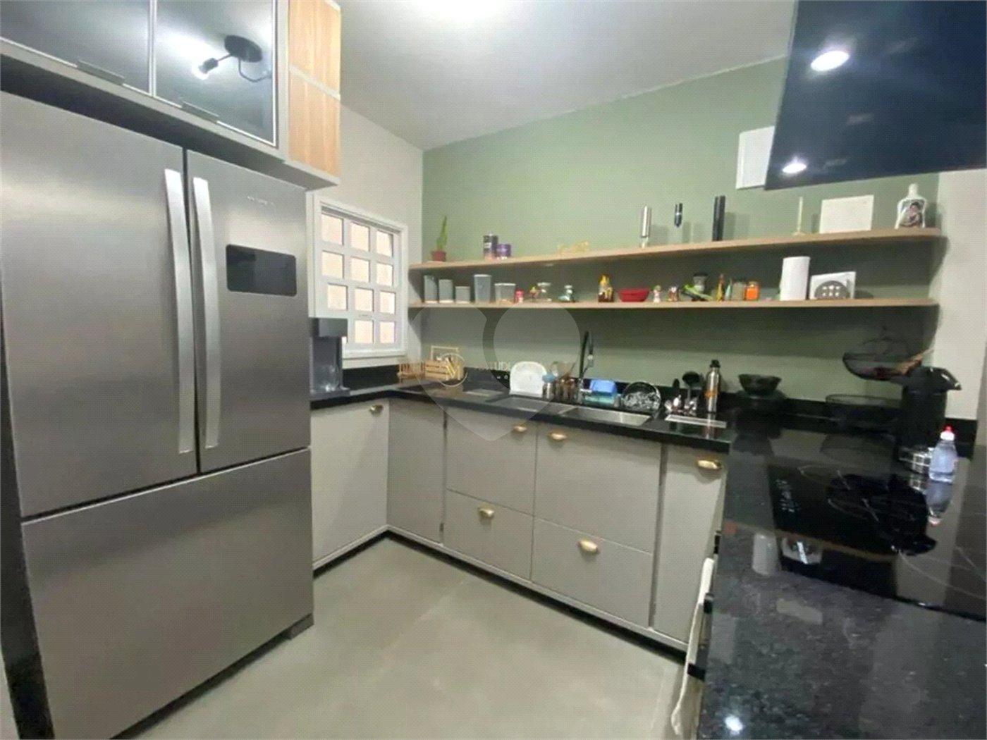 Sobrado à venda com 3 quartos, sendo 1 suíte, em Adalgisa, Osasco, SP