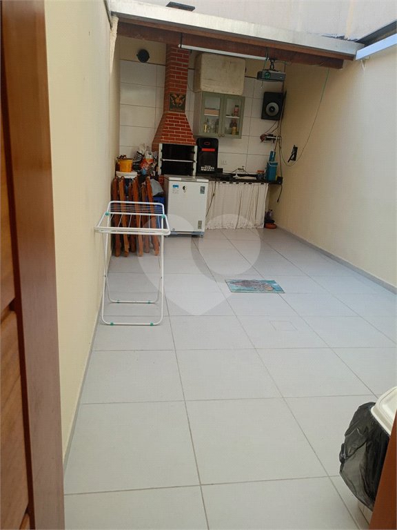 Sobrado à venda com 3 quartos, sendo 1 suíte,  em Campo Grande, São Paulo, SP
