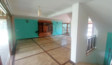 Casa à venda com 3 quartos, sendo 1 suíte,  no condomínio Estância Marambaia, Vinhedo - SP