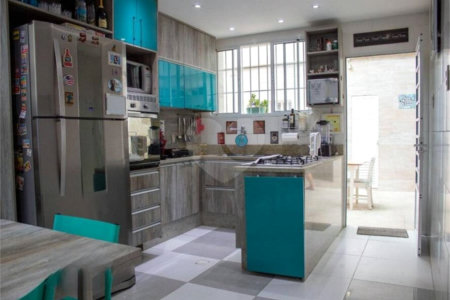 Casa à venda com 5 quartos, sendo 1 suíte, em Grajaú, Rio de Janeiro, RJ
