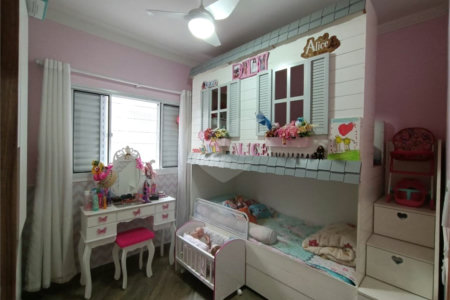 Casa à venda com 3 quartos, sendo 1 suíte, em Jardim Itanguá, Sorocaba, SP