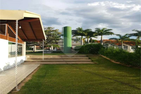 Casa à venda com 5 quartos, sendo 3 suítes, no condomínio Residencial Vale das Laranjeiras, Indaiatuba - SP