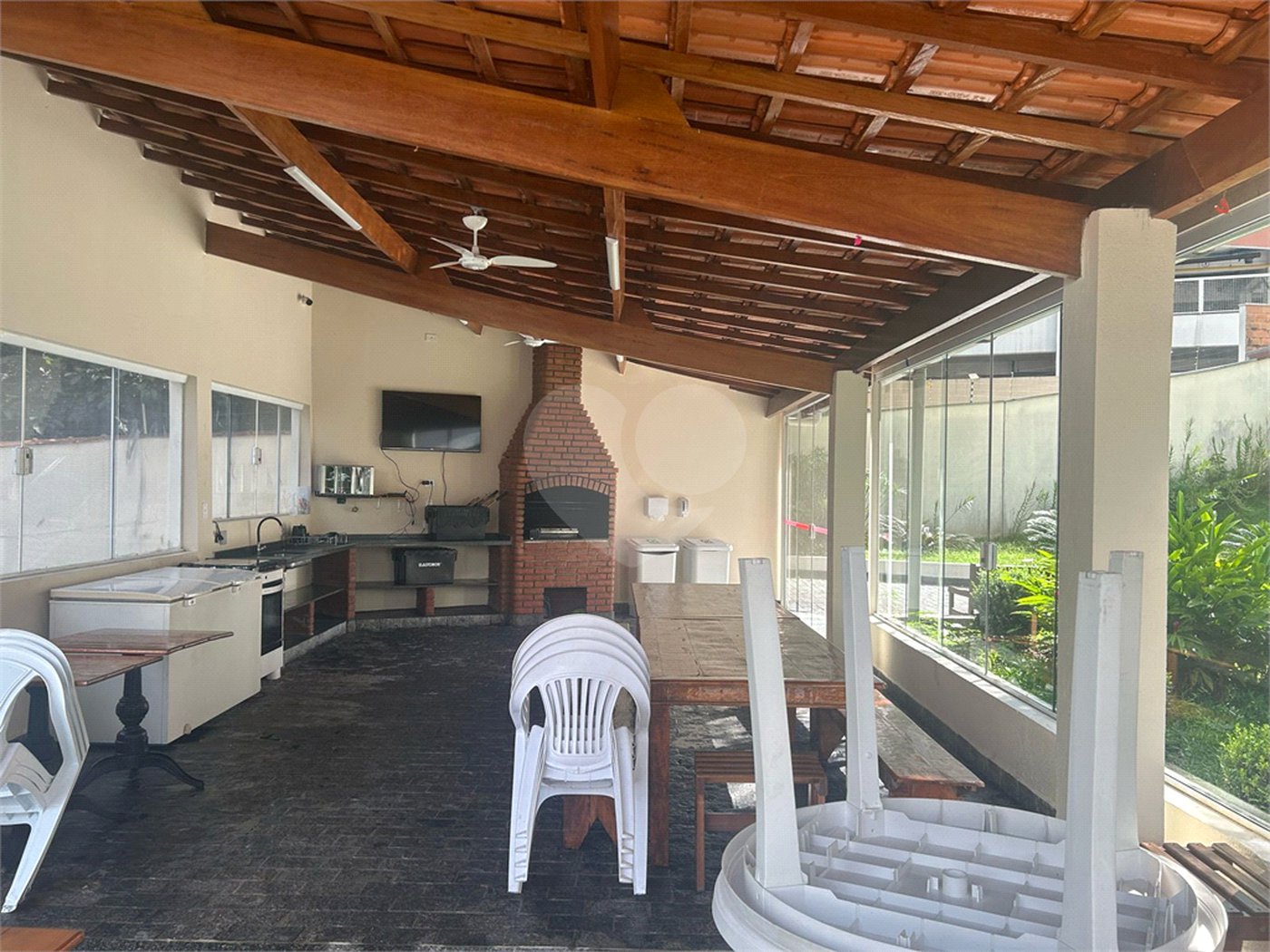Apartamento à venda com 3 quartos, sendo 1 suíte,  em Vila Andrade, São Paulo, SP