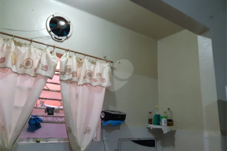 Casa à venda com 2 quartos em Parada Inglesa, São Paulo, SP
