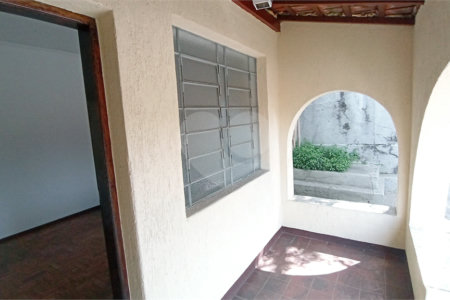 Casa à venda com 3 quartos em Vila Santana, Valinhos, SP