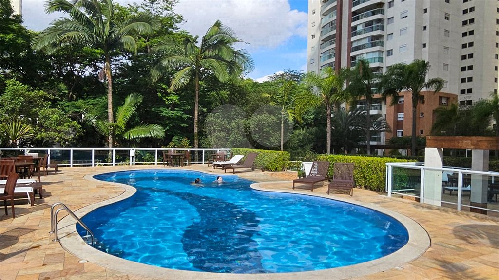 Apartamento à venda com 3 quartos, sendo 1 suíte,  em Vila Leopoldina, São Paulo, SP