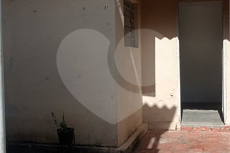 Sobrado à venda ou para alugar com 4 quartos em Água Branca, São Paulo, SP
