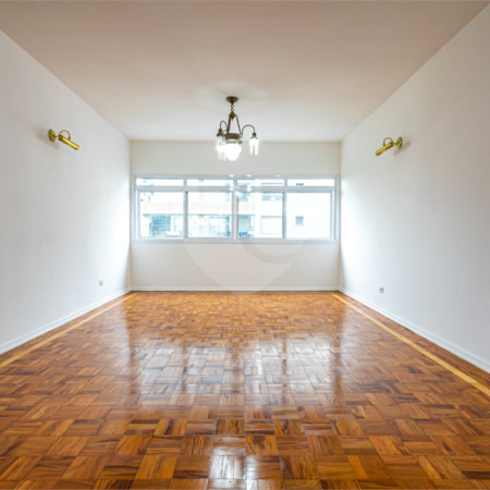 Apartamento à venda com 3 quartos, sendo 1 suíte, em Pinheiros, São Paulo, SP