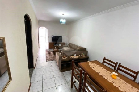 Casa Térrea à venda com 4 quartos em Vila Mazzei, São Paulo, SP