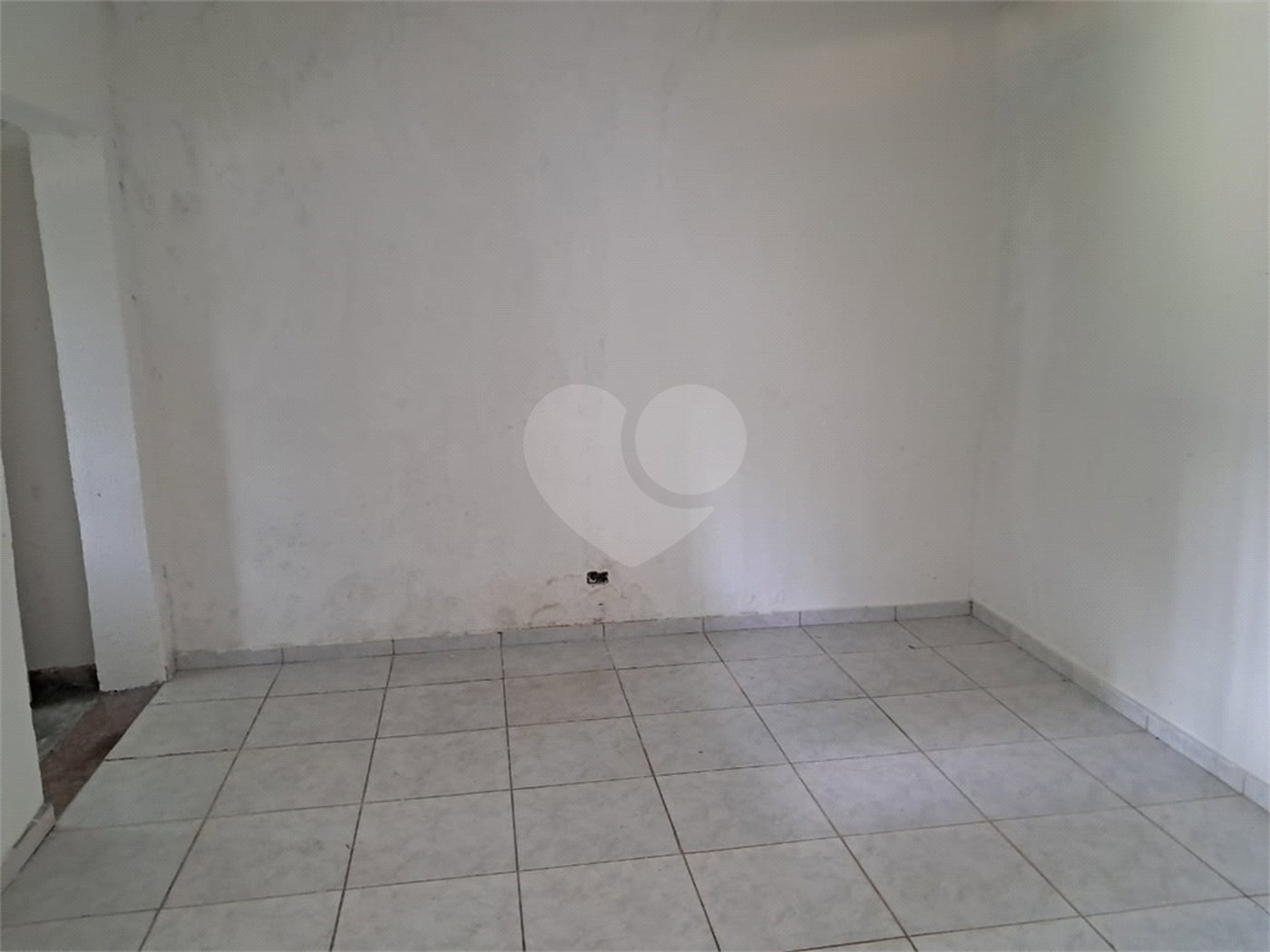 Sobrado para alugar com 4 quartos, sendo 2 suítes, em Interlagos, São Paulo, SP