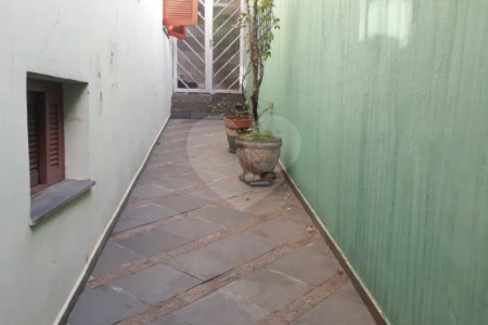 Sobrado à venda com 3 suítes em Santa Teresinha, São Paulo, SP