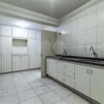 Apartamento à venda ou para alugar com 3 quartos, sendo 1 suíte,  em Itaim Bibi, São Paulo, SP