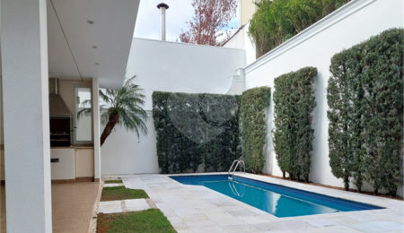 Casa à venda com 4 suítes no condomínio Residencial Morumbi, São Paulo - SP