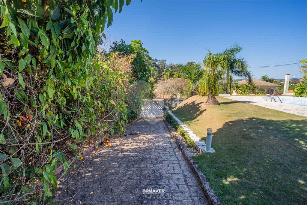 Casa à venda com 3 quartos, sendo 1 suíte,  no condomínio Vinhas da Vista Alegre - Lado Sede, Vinhedo - SP