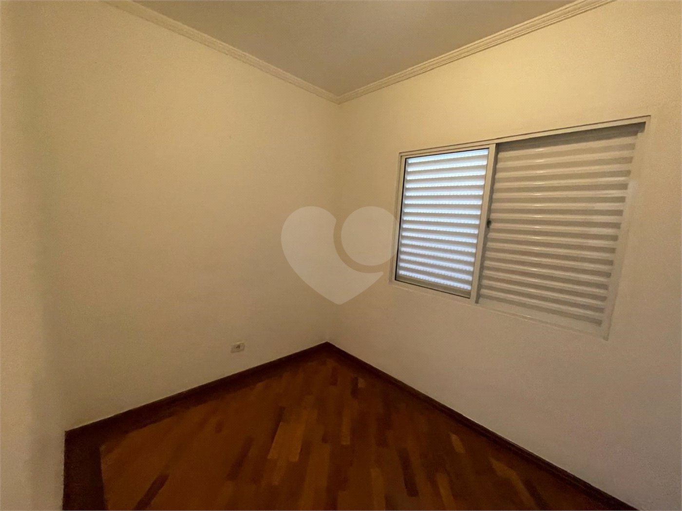 Casa à venda com 2 quartos, sendo 1 suíte, em Parque Vitória, São Paulo, SP