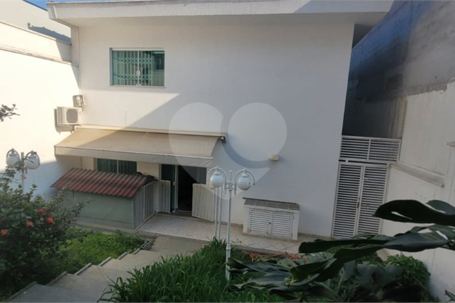 Sobrado à venda com 4 quartos, sendo 2 suítes, em Tucuruvi, São Paulo, SP