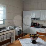 Casa à venda com 3 quartos, sendo 1 suíte, em Vila Santa Helena, Atibaia, SP