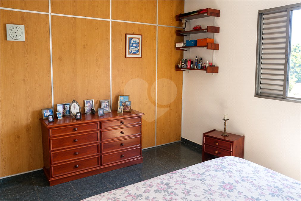 Casa à venda com 3 quartos, sendo 1 suíte,  em Chácara Japonesa, São Paulo, SP