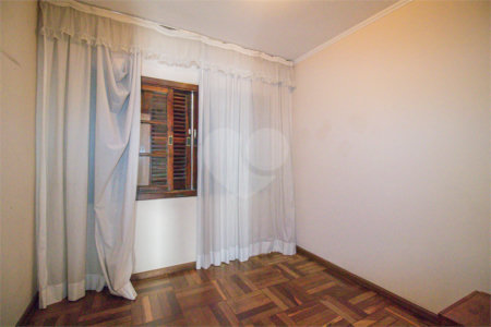 Casa à venda com 5 quartos, sendo 4 suítes, em Jardim Prudência, São Paulo, SP