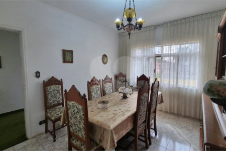 Casa à venda com 3 quartos em Vila Indiana, São Paulo, SP