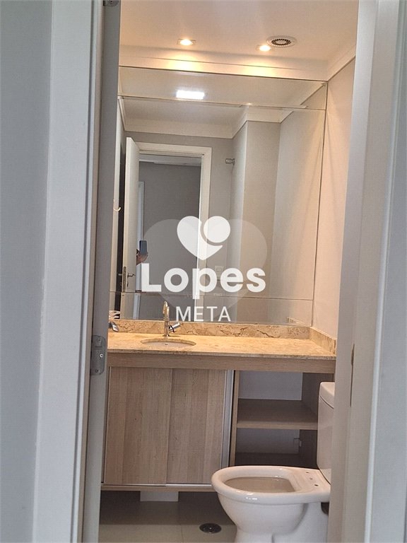Apartamento à venda com 3 quartos, sendo 1 suíte, em Vila Industrial, São José dos Campos, SP