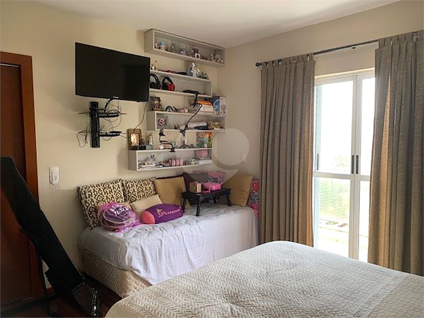 Sobrado à venda com 3 quartos em Vila Paulicéia, São Paulo, SP