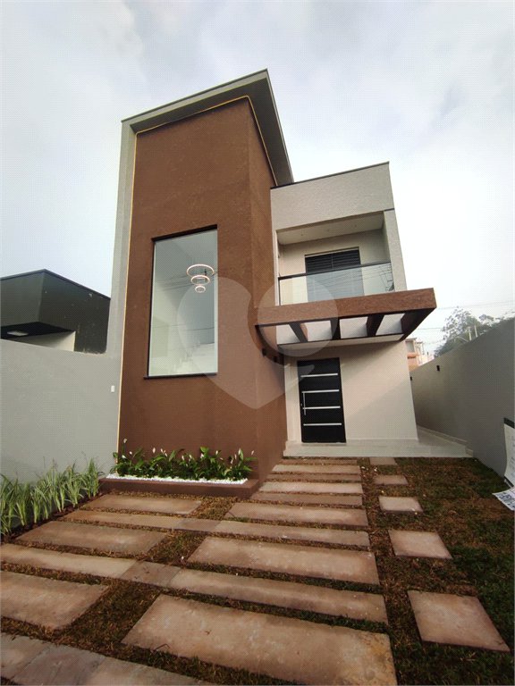 Sobrado à venda com 3 quartos, sendo 1 suíte, em Toctao Argon Atibaia, Atibaia, SP