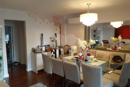 Apartamento à venda com 3 quartos, sendo 1 suíte, em Jardim Paulista, São Paulo, SP