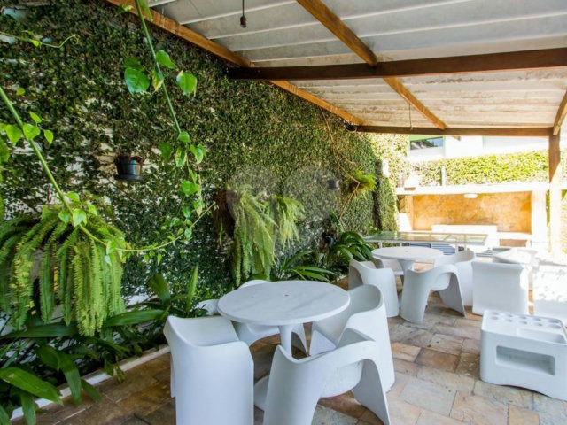 Casa Térrea à venda com 3 quartos, sendo 2 suítes,  em Brooklin, São Paulo, SP