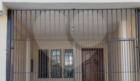 Sobrado à venda com 4 quartos, sendo 1 suíte,  em Vila Nivi, São Paulo, SP