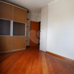 Casa à venda com 5 quartos, sendo 3 suítes, em Vila Santista, Atibaia, SP