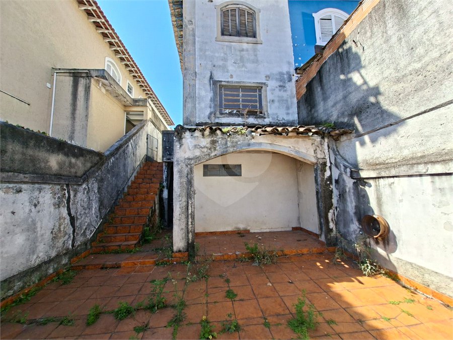 Sobrado à venda com 3 quartos, sendo 1 suíte,  em Jardim Esmeralda, São Paulo, SP